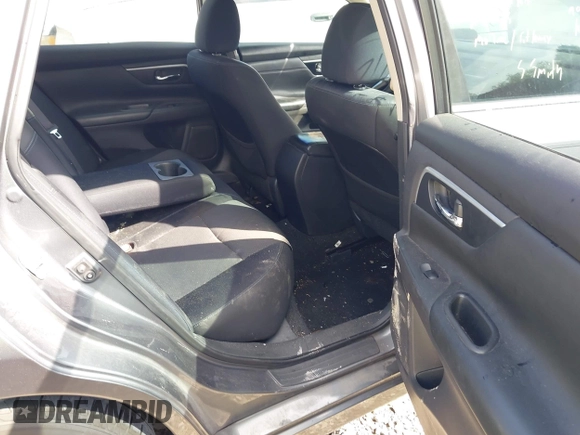 2017 Nissan Altima SR with VIN 1N4AL3AP3HC471715, listed as a IAAI auction lot 41960410 with 288,926 mi miles and . Bid and sale history available at carsss.com. Image 8.