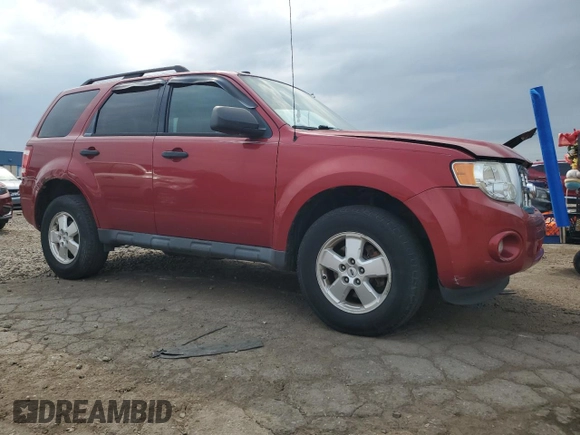 2012 Ford Escape XLT z VIN 1FMCU9DG8CKA63185, wystawiony jako Copart lot #64133205 z przebiegiem 161 024 mil mil oraz Czysty tytuł • Clean title. Historia ofert i sprzedaży dostępna na DreamBid. Obrazek 4.