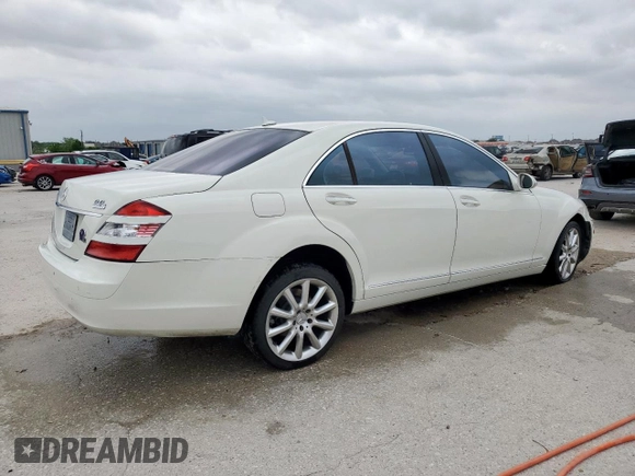 2008 Mercedes-Benz S 550 with VIN WDDNG71X38A188854, listed as a Copart auction lot 54841975 with 228,648 mi miles and Salvage Title. Bid and sale history available at DreamBid. Image 3.