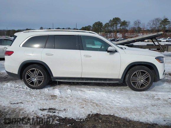 2022 Mercedes-Benz GLS with VIN 4JGFF5KE5NA726447, listed as a IAAI auction lot 41364964 with 54,001 mi miles. Bid and sale history available at carsss.com. Image 13.