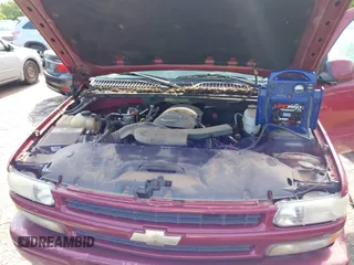 2005 Chevrolet Tahoe Z71 z VIN 1GNEK13T25R225137, wystawiony jako IAAI lot #42441428 z przebiegiem 230 897 mil mil oraz . Historia ofert i sprzedaży dostępna na DreamBid. Obrazek 10.
