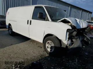 2015 Chevrolet Express Cargo with VIN 1GCZGUCG8F1264704, listed as a Copart auction lot 81811474 with 114,670 mi miles and Salvage title. Bid and sale history available at DreamBid. Image 4.