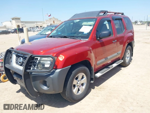 2012 Nissan Xterra X z VIN 5N1AN0NU8CC525405, wystawiony jako IAAI lot #42014722 z przebiegiem 136 866 mil mil oraz . Historia ofert i sprzedaży dostępna na DreamBid. Obrazek 2.