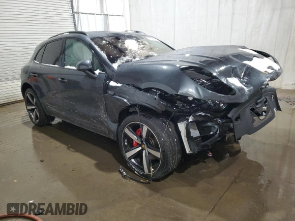 2025 Porsche Macan GTS with VIN WP1AG2A50SLB40376, listed as a Copart auction lot 41575385 with Not Provided miles and Salvage Title. Bid and sale history available at DreamBid. Image 4.
