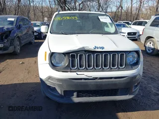 2015 Jeep Renegade Latitude z VIN ZACCJBBT0FPB55231, wystawiony jako IAAI lot #41638633 z przebiegiem 177 350 mil mil oraz . Historia ofert i sprzedaży dostępna na DreamBid. Obrazek 6.