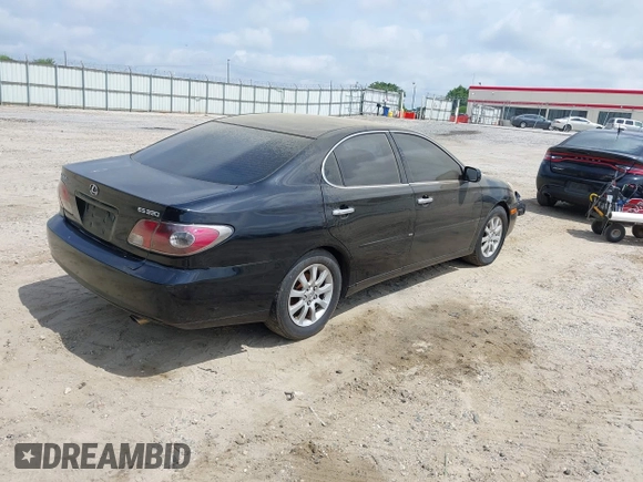 2004 Lexus ES 350 with VIN JTHBA30G245007432, listed as a IAAI auction lot 42233147 with 205,957 mi miles and . Bid and sale history available at DreamBid. Image 4.