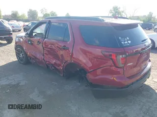 2017 Ford Explorer Sport с VIN 1FM5K8GT2HGB68381, выставлен на аукционе IAAI как лот 42156872 с пробегом Не указан миль и . История ставок и продаж доступна на DreamBid. Изображение 3.