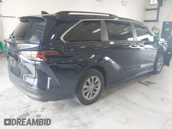 2023 Toyota Sienna XLE with VIN 5TDYRKEC2PS145751, listed as a IAAI auction lot 42661436 with 26,827 mi miles and . Bid and sale history available at DreamBid. Image 4.