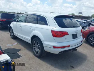2011 Audi Q7 Prestige with VIN WA1VMAFE9BD002354, listed as a IAAI auction lot 42512776 with 149,246 mi miles and . Bid and sale history available at DreamBid. Image 3.