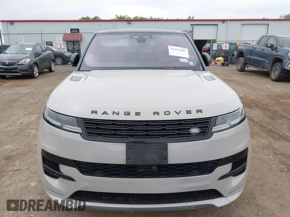 2023 Land Rover Range Rover Sport Autobiography z VIN SAL119E4XPA132200, wystawiony jako IAAI lot #42525401 z przebiegiem 14 435 mil mil oraz . Historia ofert i sprzedaży dostępna na DreamBid. Obrazek 13.