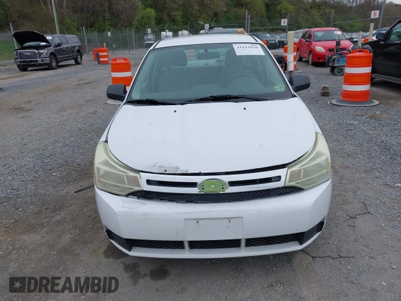 2008 Ford Focus SE with VIN 1FAHP35N08W122604, listed as a IAAI auction lot 41942030 with 89,034 mi miles. Bid and sale history available at carsss.com. Image 6.