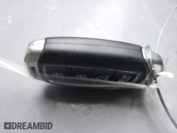 2021 Hyundai Venue SEL with VIN KMHRC8A33MU128510, listed as a IAAI auction lot 41830458 with 91,454 mi miles and . Bid and sale history available at DreamBid. Image 11.