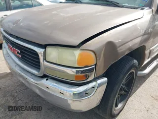 2004 GMC Yukon SLT with VIN 1GKEC13V54J218787, listed as a IAAI auction lot 42047107 with 1 mi miles. Bid and sale history available at carsss.com. Image 6.