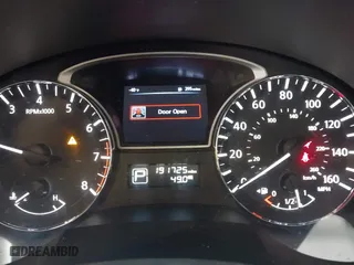 2015 Nissan Altima 2.5 with VIN 1N4AL3AP7FC242645, listed as a IAAI auction lot 41834233 with 191,725 mi miles. Bid and sale history available at carsss.com. Image 7.