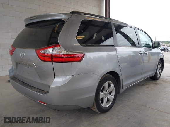 2017 Toyota Sienna LE Auto Access Seat с VIN 5TDKZ3DC4HS828226, выставлен на аукционе IAAI как лот 42283563 с пробегом 19 725 миль миль и . История ставок и продаж доступна на DreamBid. Изображение 4.