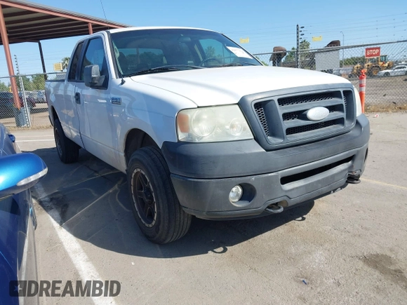 2007 Ford F-150 XLT with VIN 1FTPX14527KD42148, listed as a IAAI auction lot 42077816 with 267,360 mi miles. Bid and sale history available at carsss.com. Image 16.