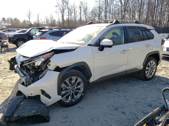 2019 Toyota RAV4 Limited with VIN JTMN1RFV0KD014972, listed as a Copart auction lot 47058435 with 135,395 mi miles and Salvage Title. Bid and sale history available at carsss.com. Image 1.