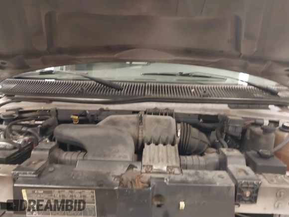 2007 Ford Econoline Cargo Commercial with VIN 1FTNE14W47DA86573, listed as a IAAI auction lot 41294485 with 197,325 mi miles and . Bid and sale history available at DreamBid. Image 10.