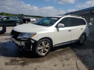 2016 Nissan Pathfinder Platinum z VIN 5N1AR2MM3GC617111, wystawiony jako Copart lot #64003915 z przebiegiem 108 360 mil mil oraz Szkoda całkowita • Salvage title. Historia ofert i sprzedaży dostępna na DreamBid. Obrazek 1.
