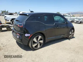 2016 BMW i3 with VIN WBY1Z4C59GV508634, listed as a Copart auction lot 60482165 with 84,238 mi miles and Salvage title. Bid and sale history available at DreamBid. Image 3.