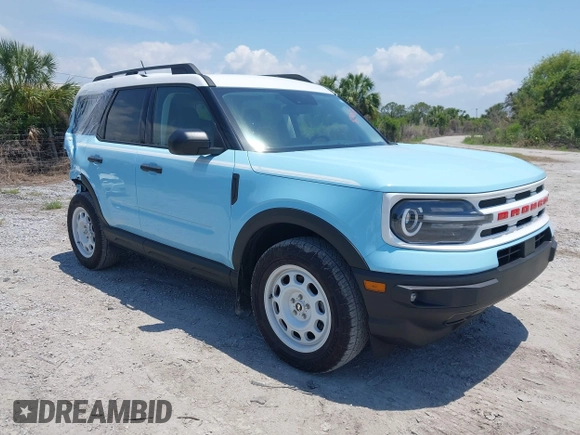 2024 Ford Bronco Sport Heritage с VIN 3FMCR9G65RRF35612, выставлен на аукционе IAAI как лот 42307634 с пробегом 2 133 миль миль и . История ставок и продаж доступна на DreamBid. Изображение 1.