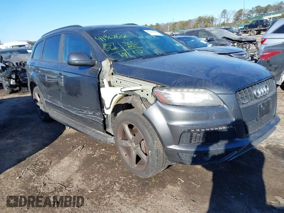 2015 Audi Q7 3.0T S line Prestige with VIN WA1DGAFEXFD001724, listed as a IAAI auction lot 41367612 with 57,066 mi miles. Bid and sale history available at carsss.com. Image 1.
