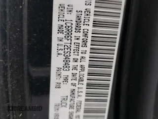 2014 Ram 1500 Express z VIN 1C6RR6FT2ES348483, wystawiony jako Copart lot #59758715 z przebiegiem 126 560 mil mil oraz Czysty tytuł • Clean title. Historia ofert i sprzedaży dostępna na DreamBid. Obrazek 12.