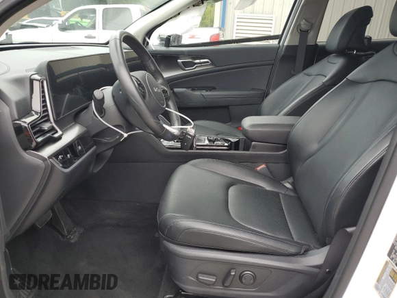 2024 Kia Sportage EX with VIN 5XYK33DF9RG148350, listed as a Copart auction lot 58558435 with 26,761 mi miles and Salvage title. Bid and sale history available at DreamBid. Image 7.