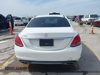 2018 Mercedes-Benz C 300 with VIN 55SWF4JB3JU238202, listed as a IAAI auction lot 41870218 with 83,797 mi miles and . Bid and sale history available at carsss.com. Image 16.