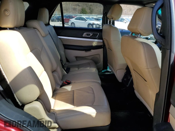 2016 Ford Explorer XLT z VIN 1FM5K8DH1GGD24005, wystawiony jako Copart lot #48669835 z przebiegiem 122 396 mil mil oraz Szkoda całkowita • Salvage title. Historia ofert i sprzedaży dostępna na DreamBid. Obrazek 11.