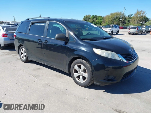 2016 Toyota Sienna LE AAS with VIN 5TDKK3DC1GS697730, listed as a IAAI auction lot 41727769 with 135,469 mi miles. Bid and sale history available at carsss.com. Image 1.