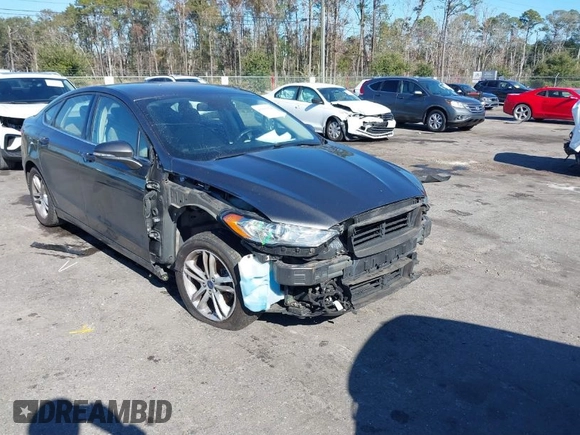 2018 Ford Fusion SE with VIN 3FA6P0HD3JR162709, listed as a IAAI auction lot 40989758 with 75,966 mi miles. Bid and sale history available at carsss.com. Image 1.