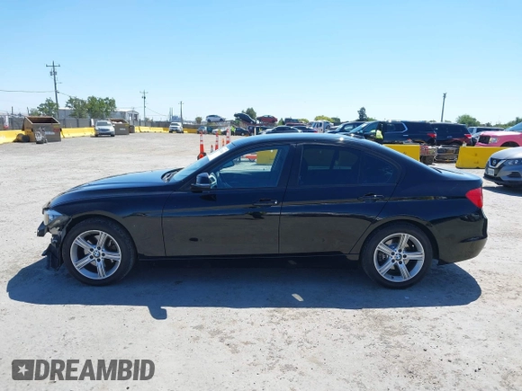 2013 BMW 3 Series 328i xDrive with VIN WBA3B5C50DF596528, listed as a IAAI auction lot 42302640 with 109,076 mi miles and . Bid and sale history available at DreamBid. Image 14.