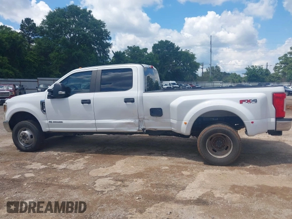 2017 Ford F-350 Lariat z VIN 1FT8W3DT7HEF47398, wystawiony jako IAAI lot #42211536 z przebiegiem 170 129 mil mil oraz . Historia ofert i sprzedaży dostępna na DreamBid. Obrazek 16.