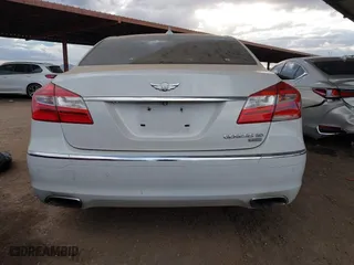 2013 Hyundai Genesis 5.0L R-Spec with VIN KMHGC4DH3DU227870, listed as a IAAI auction lot 41361110 with 104,753 mi miles. Bid and sale history available at carsss.com. Image 16.