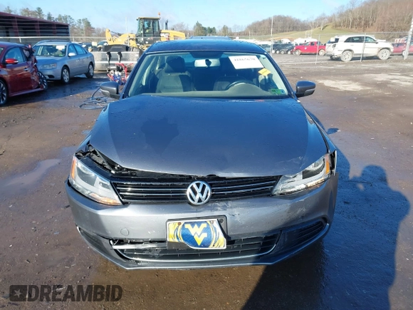 2014 Volkswagen Jetta TDI with VIN 3VWLL7AJ7EM276956, listed as a IAAI auction lot 41865670 with 135,159 mi miles and . Bid and sale history available at DreamBid. Image 12.