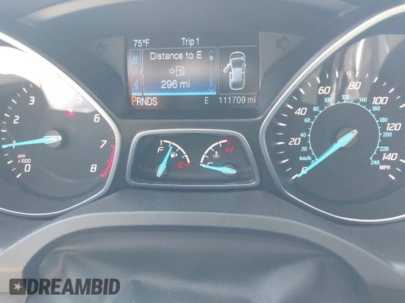 2014 Ford Escape Titanium with VIN 1FMCU0JX8EUC19300, listed as a IAAI auction lot 42138925 with 111,709 mi miles. Bid and sale history available at carsss.com. Image 7.