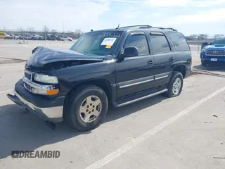 2005 Chevrolet Tahoe Z71 z VIN 1GNEK13T45R111138, wystawiony jako IAAI lot #41880322 z przebiegiem Nie podano mil oraz . Historia ofert i sprzedaży dostępna na DreamBid. Obrazek 2.