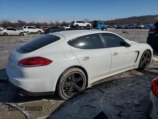 2016 Porsche Panamera 4 с VIN WP0AA2A79GL001004, выставлен на аукционе Copart как лот 42210115 с пробегом 146 466 миль миль и Списание • Salvage title. История ставок и продаж доступна на DreamBid. Изображение 3.