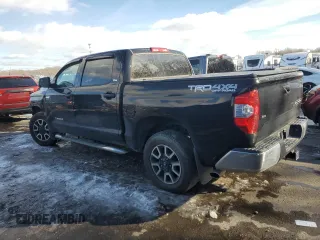 2015 Toyota Tundra 4WD Truck SR5 with VIN 5TFDY5F10FX429646, listed as a Copart auction lot 41692675 with 116,263 mi miles and Salvage Title. Bid and sale history available at carsss.com. Image 2.