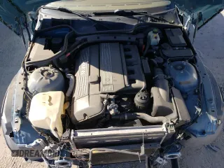 2002 BMW Z3 2.5i with VIN 4USCN33452LK51624, listed as a Copart auction lot 47388825 with 100,044 mi miles and Salvage Title. Bid and sale history available at carsss.com. Image 11.