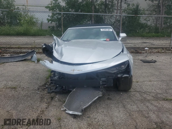 2019 Chevrolet Camaro 1LT with VIN 1G1FB3DSXK0154843, listed as a Copart auction lot 58226815 with Not provided miles and Clean title. Bid and sale history available at DreamBid. Image 5.