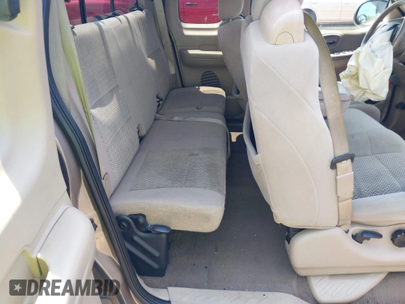 2003 Ford F-150 XL with VIN 1FTRX17L93NA10459, listed as a IAAI auction lot 42426689 with 347,430 mi miles and . Bid and sale history available at DreamBid. Image 8.