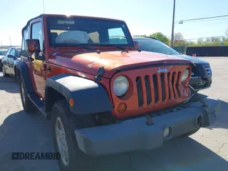 2009 Jeep Wrangler X with VIN 1J4FA24139L738452, listed as a IAAI auction lot 42150358 with 237,647 mi miles and . Bid and sale history available at carsss.com. Image 1.