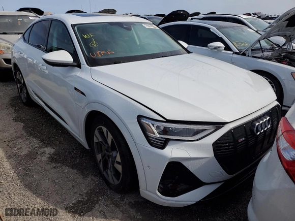 2022 Audi e-tron Sportback S line Premium with VIN WA11AAGE9NB028216, listed as a Copart auction lot 75079964 with 0 mi miles and Non Repairable. Bid and sale history available at carsss.com. Image 5.