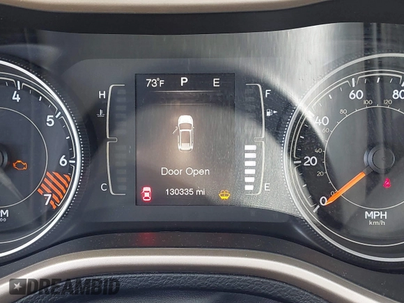 2015 Jeep Cherokee Latitude with VIN 1C4PJLCB8FW620336, listed as a IAAI auction lot 41634997 with 130,335 mi miles. Bid and sale history available at carsss.com. Image 16.