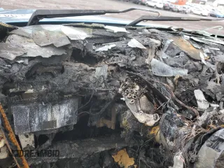 2018 BMW X5 M z VIN 5YMKT6C54J0X21036, wystawiony jako Copart lot #40779694 z przebiegiem Nie podano mil oraz . Historia ofert i sprzedaży dostępna na DreamBid. Obrazek 9.