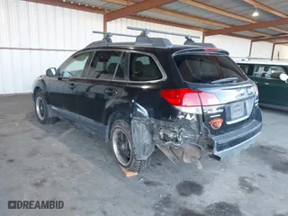 2012 Subaru Outback 2.5i Prem with VIN 4S4BRBCC7C3275489, listed as a IAAI auction lot 41615747 with 210,698 mi miles. Bid and sale history available at carsss.com. Image 3.
