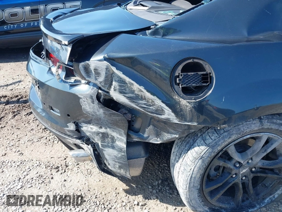 2013 Chevrolet Camaro LS с VIN 2G1FA1E35D9156989, выставлен на аукционе IAAI как лот 41999082 с пробегом 168 616 миль миль и . История ставок и продаж доступна на DreamBid. Изображение 20.