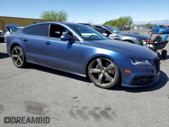 2015 Audi S7 z VIN WAUW2AFCXFN032765, wystawiony jako Copart lot #56916125 z przebiegiem 91 610 mil mil oraz Szkoda całkowita • Salvage title. Historia ofert i sprzedaży dostępna na DreamBid. Obrazek 4.